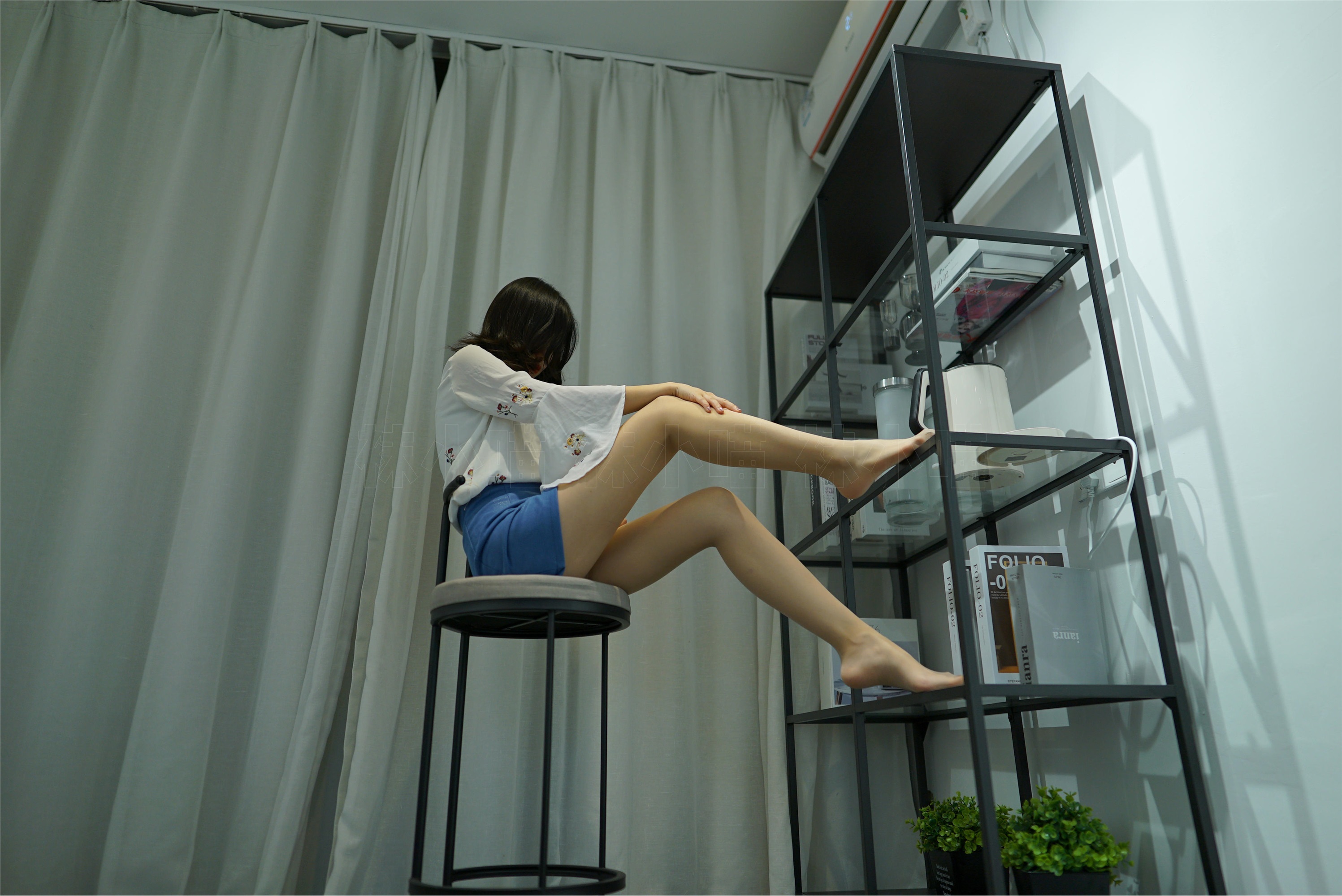 KittyWawa袜小喵  KT143《高高在上》